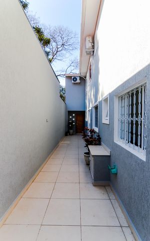 Casa à venda com 178m², 3 quartos e 2 vagasQuintal