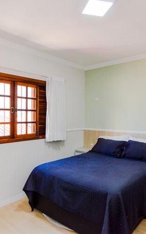 Casa à venda com 178m², 3 quartos e 2 vagasQuarto 1