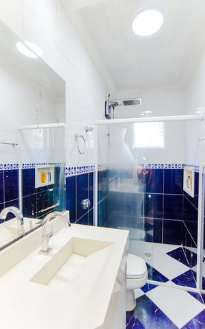 Casa à venda com 178m², 3 quartos e 2 vagasBanheiro da Suíte