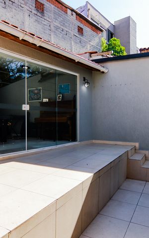 Casa à venda com 178m², 3 quartos e 2 vagasQuintal