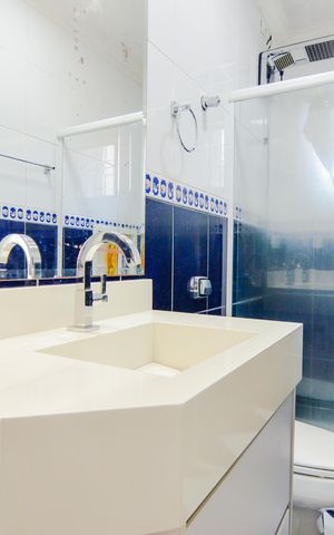 Casa à venda com 178m², 3 quartos e 2 vagasBanheiro da Suíte