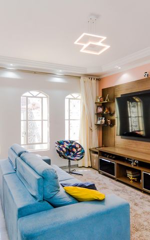 Casa à venda com 178m², 3 quartos e 2 vagasSala
