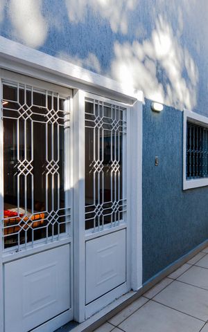 Casa à venda com 178m², 3 quartos e 2 vagasQuintal