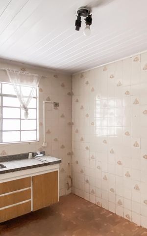 Casa à venda com 200m², 2 quartos e 3 vagas Casa à venda com 200m², 2 quartos e 3 vagasCozinha