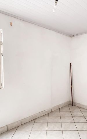 Casa à venda com 200m², 2 quartos e 3 vagas Casa à venda com 200m², 2 quartos e 3 vagasQuarto 2