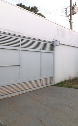 Casa para alugar com 311m², 3 quartos e 2 vagasGaragem