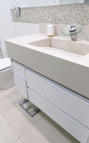 Casa para alugar com 311m², 3 quartos e 2 vagasBanheiro Social