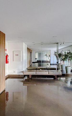 Apartamento à venda com 68m², 3 quartos e 2 vagasHall social
