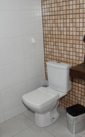 Casa à venda com 312m², 3 quartos e 2 vagas Casa à venda com 312m², 3 quartos e 2 vagasLavabo