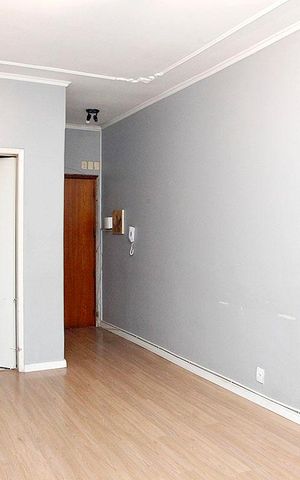 Apartamento para alugar com 80m², 3 quartos e sem vagaSala