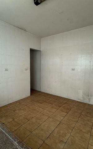 Casa para alugar com 350m², 3 quartos e 2 vagas Casa para alugar com 350m², 3 quartos e 2 vagasCozinha