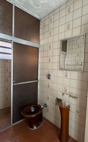 Casa para alugar com 350m², 3 quartos e 2 vagas Casa para alugar com 350m², 3 quartos e 2 vagasBanheiro 3