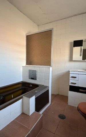 Casa para alugar com 350m², 3 quartos e 2 vagas Casa para alugar com 350m², 3 quartos e 2 vagasBanheiro da Suíte