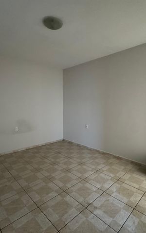Casa para alugar com 350m², 3 quartos e 2 vagas Casa para alugar com 350m², 3 quartos e 2 vagasSuíte