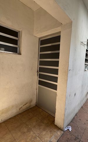 Casa para alugar com 350m², 3 quartos e 2 vagas Casa para alugar com 350m², 3 quartos e 2 vagasÁrea de Serviço