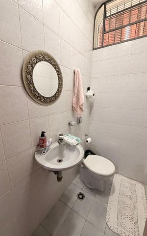 Casa à venda com 432m², 3 quartos e 3 vagasLavabo