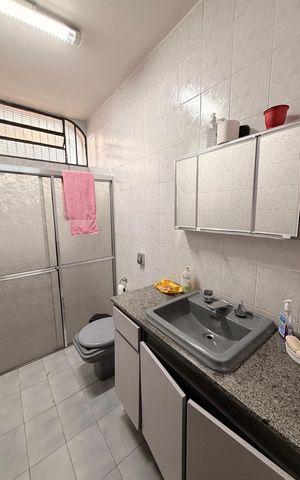 Casa à venda com 432m², 3 quartos e 3 vagasBanheiro Social