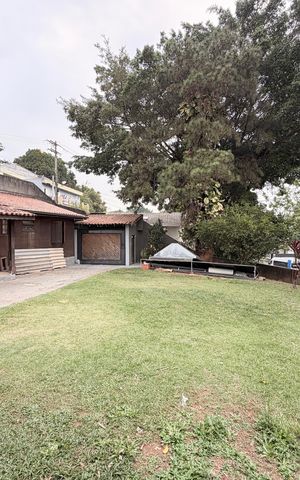 Casa à venda com 432m², 3 quartos e 3 vagasQuintal 