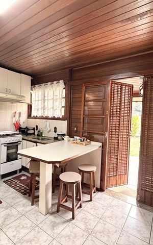 Casa à venda com 432m², 3 quartos e 3 vagasSala - Edícula