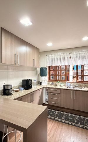 Casa à venda com 432m², 3 quartos e 3 vagasCozinha