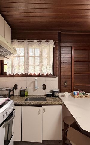 Casa à venda com 432m², 3 quartos e 3 vagasCozinha - Edícula