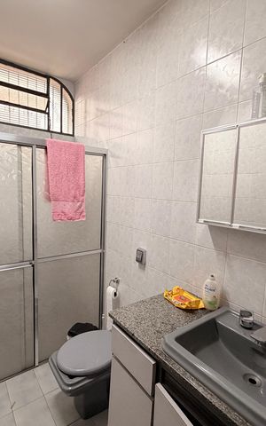 Casa à venda com 432m², 3 quartos e 3 vagasBanheiro Social
