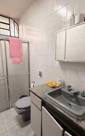 Casa à venda com 432m², 3 quartos e 3 vagasBanheiro Social