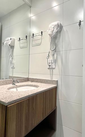 Studio para alugar com 28m², 1 quarto e sem vaga Studio para alugar com 28m², 1 quarto e sem vagaBanheiro