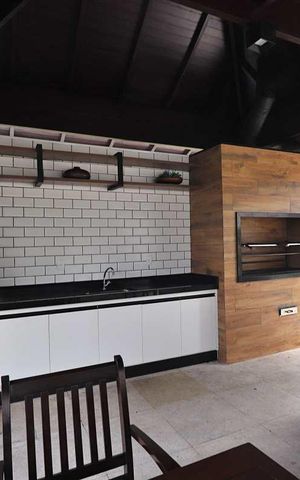 Apartamento à venda com 175m², 4 quartos e 2 vagasChurrasqueira