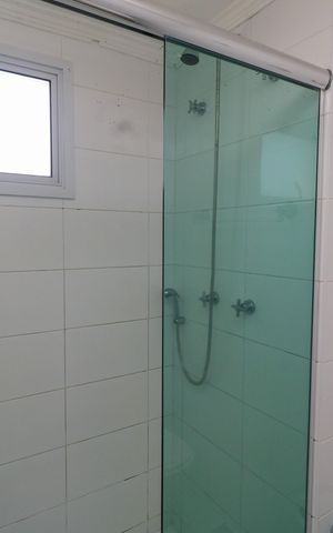 Apartamento à venda com 175m², 4 quartos e 2 vagas Apartamento à venda com 175m², 4 quartos e 2 vagasBanheiro da Suíte master
