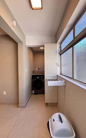 Apartamento à venda com 65m², 2 quartos e 1 vagaÁrea de Serviço