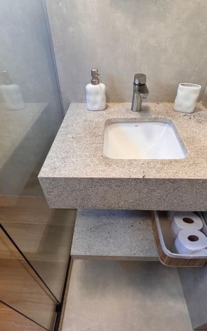 Apartamento à venda com 65m², 2 quartos e 1 vagaBanheiro da Suíte