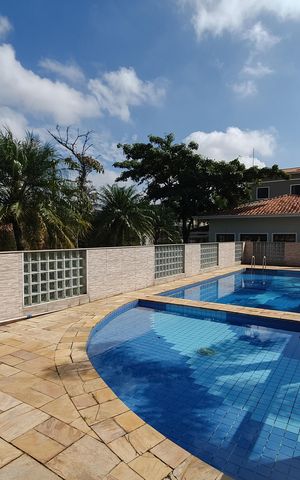 Casa de condomínio à venda com 126m², 3 quartos e 2 vagas Casa de condomínio à venda com 126m², 3 quartos e 2 vagasÁrea comum - Piscina