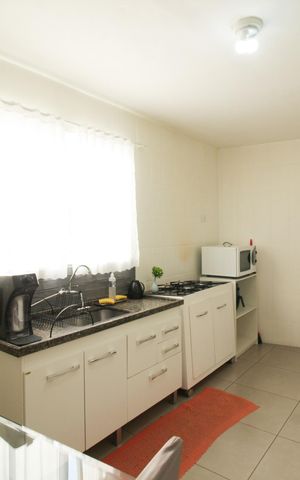Casa à venda com 86m², 2 quartos e sem vaga Casa à venda com 86m², 2 quartos e sem vagaCozinha