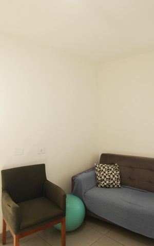 Casa à venda com 86m², 2 quartos e sem vaga Casa à venda com 86m², 2 quartos e sem vagaSala