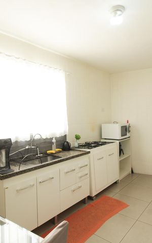 Casa à venda com 86m², 2 quartos e sem vaga Casa à venda com 86m², 2 quartos e sem vagaCozinha