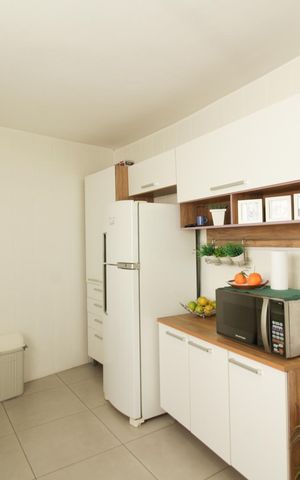 Casa à venda com 86m², 2 quartos e sem vaga Casa à venda com 86m², 2 quartos e sem vagaCozinha