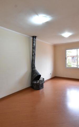 Casa para alugar com 240m², 3 quartos e 1 vagaSala