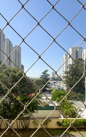 Apartamento para alugar com 96m², 3 quartos e 2 vagas Apartamento para alugar com 96m², 3 quartos e 2 vagasVista - Sacada