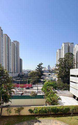 Apartamento para alugar com 96m², 3 quartos e 2 vagas Apartamento para alugar com 96m², 3 quartos e 2 vagasVista - Quarto 1