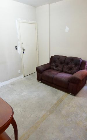 Apartamento à venda com 42m², 1 quarto e 1 vagaSala
