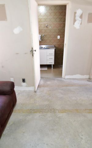 Apartamento à venda com 42m², 1 quarto e 1 vagaSala