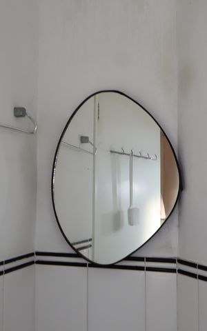 Casa à venda com 94m², 2 quartos e 2 vagasBanheiro da Suíte 2