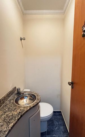 Apartamento para alugar com 55m², 2 quartos e 1 vagaLavabo