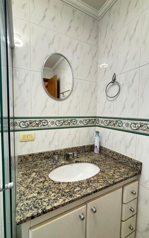 Apartamento para alugar com 55m², 2 quartos e 1 vagaBanheiro