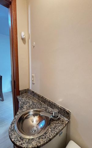 Apartamento para alugar com 55m², 2 quartos e 1 vagaLavabo