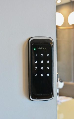 Apartamento à venda com 51m², 2 quartos e 1 vagaFechadura Eletrônica