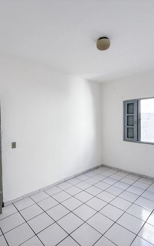 Casa para alugar com 50m², 1 quarto e sem vagaQuarto