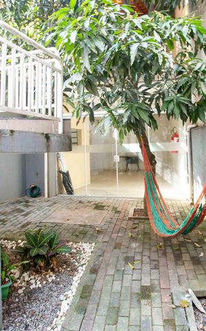 Casa à venda com 86m², 3 quartos e 1 vagaÁrea comum