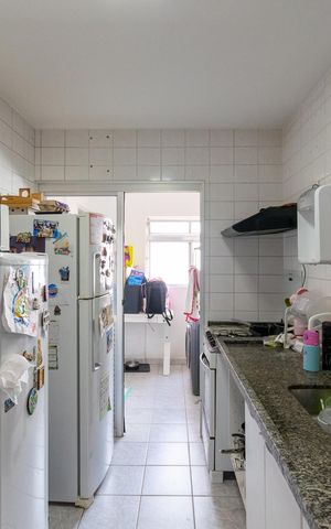 Apartamento à venda com 85m², 3 quartos e 2 vagas Apartamento à venda com 85m², 3 quartos e 2 vagasCozinha